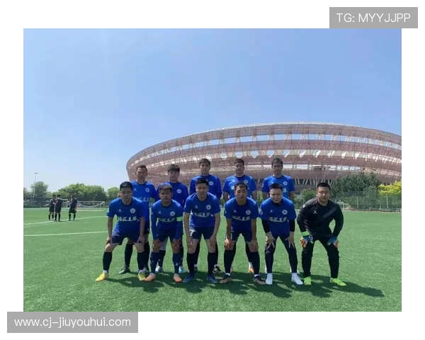 以飞机哥足球队成员的家乡为背景探讨其地域文化特色与球队精神的关联